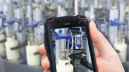 Image of a IS520.1 smartphone