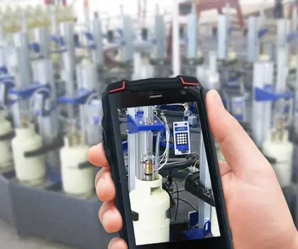 Image of a IS520.1 smartphone